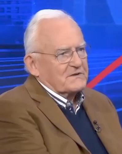 Бывший премьер Польши предложил «подарить» Украине её же мужчин, уехавших за границу