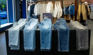 Квартальная чистая прибыль Levi’s демонстрирует рекордный рост