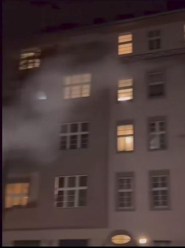 В новогоднюю ночь мигранты в Берлине устроили «жаркий новогодний сюрприз» немцам — сожгли сразу 12 квартир