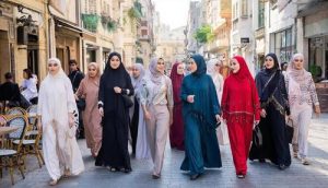 «Наденьте хиджаб ради солидарности»: президент Австрии призывает коренных жительниц страны отказаться от своей идентичности