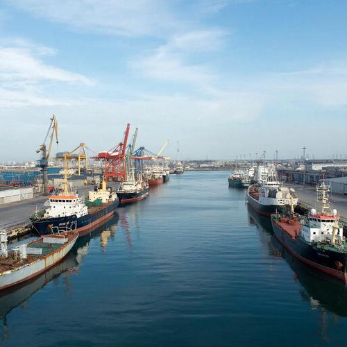 В счёт этой суммы можно было бы забрать всю республику с потрохами, не только порт в Джурджулештах