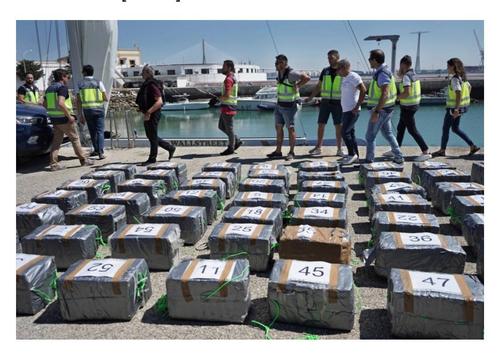 «Кокаиновые деньги»: почему 9 из 10 испанских банкнот хранят следы белого порошка