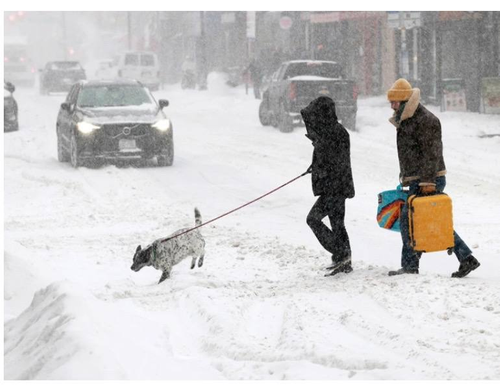 30 человек погибли из-за зимнего шторма в США, миллионы остались без света