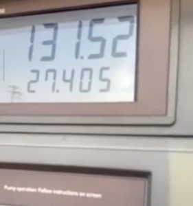 В США зафиксирован рекордный скачок цен на бензин