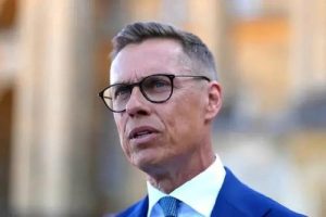 Финский лидер призвал к переговорам с Москвой, усомнившись в балтийской угрозе