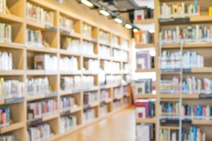 Оборот книжного рынка вырос, но посещаемость магазинов падает